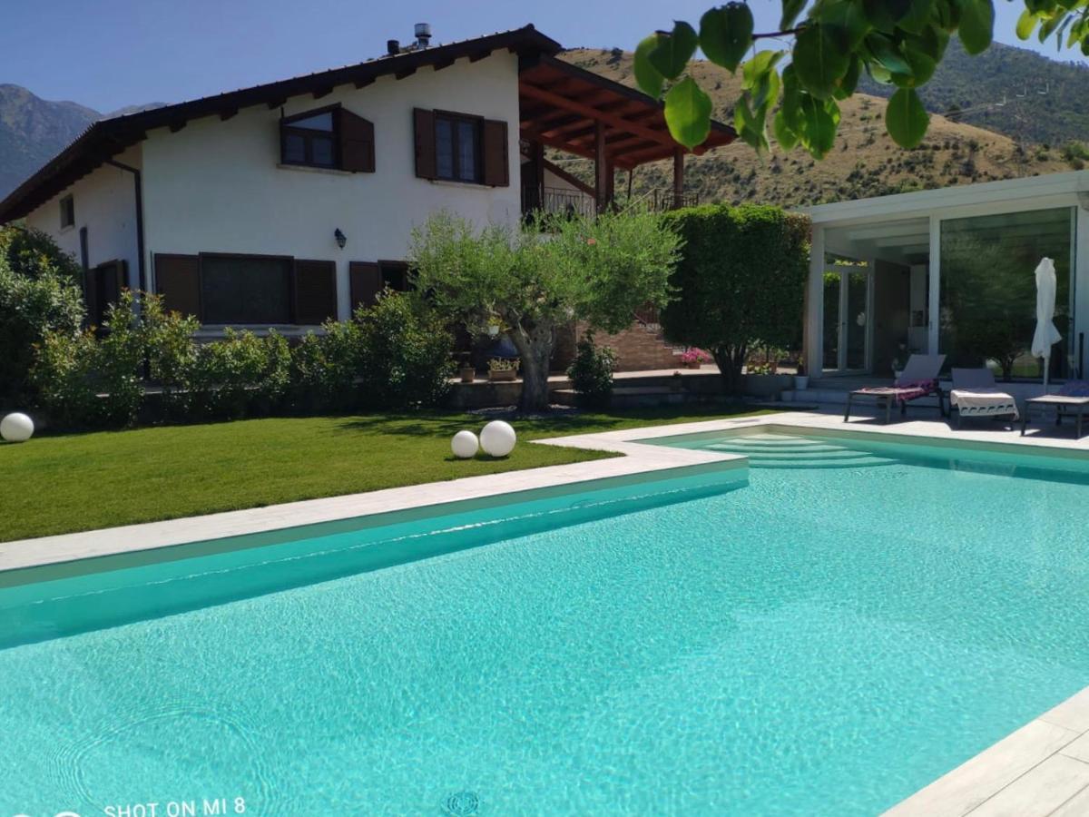 Bed and Breakfast La Brezza Del Pollino Морано-Калабро Екстер'єр фото